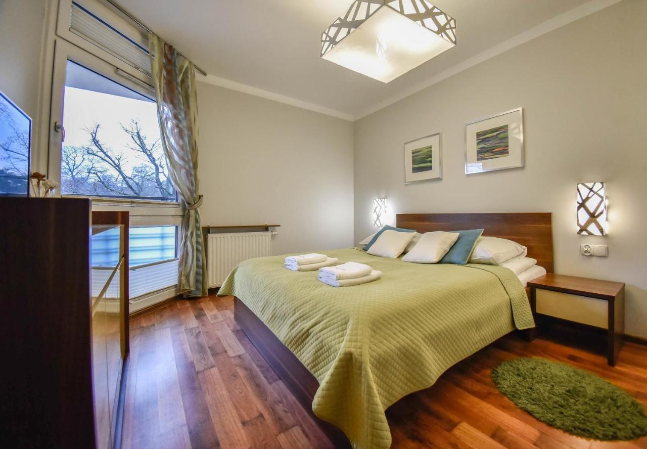 Apartamenty Na Wyspie - Villa Mistral - Apartamenty Z Sypialnia I Parkingiem Świnoujście Exterior foto
