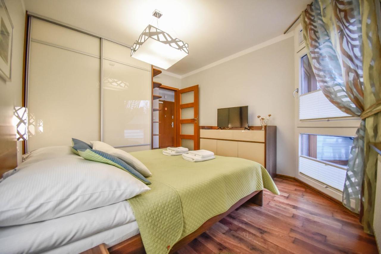 Apartamenty Na Wyspie - Villa Mistral - Apartamenty Z Sypialnia I Parkingiem Świnoujście Exterior foto