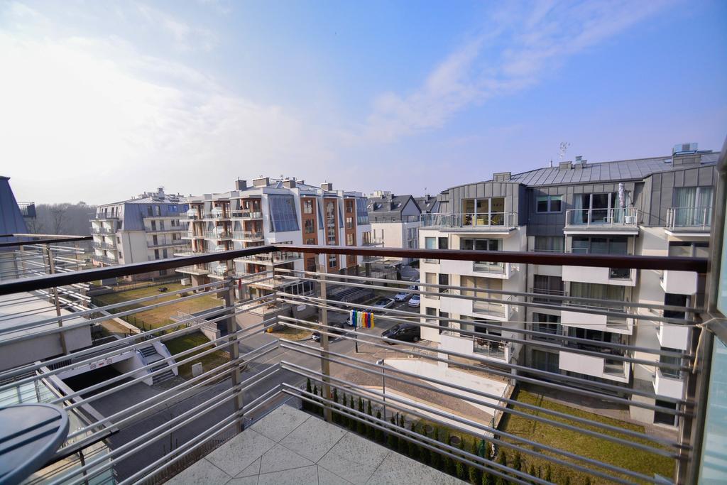 Apartamenty Na Wyspie - Villa Mistral - Apartamenty Z Sypialnia I Parkingiem Świnoujście Exterior foto